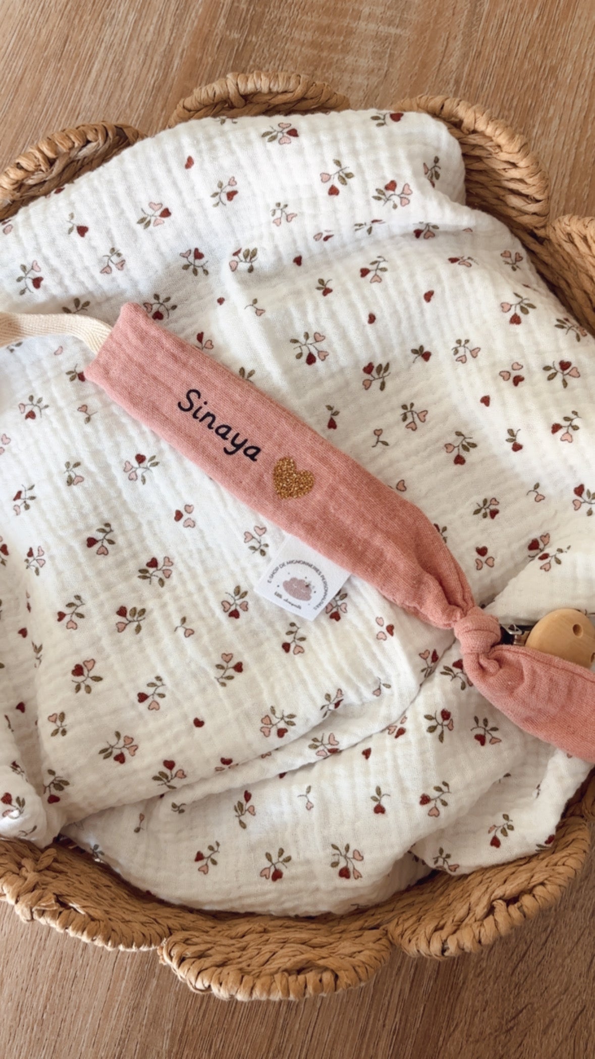 Attache tétine à personnaliser