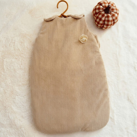 Gigoteuse en velours côtelé beige personnalisée 0-6 mois